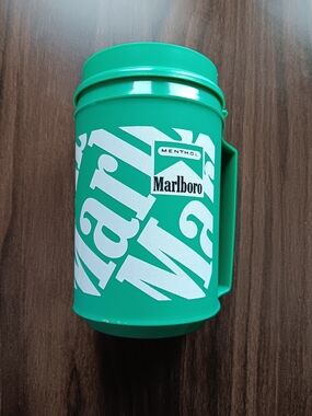 Marlboro Menthol Green Travel Mug
